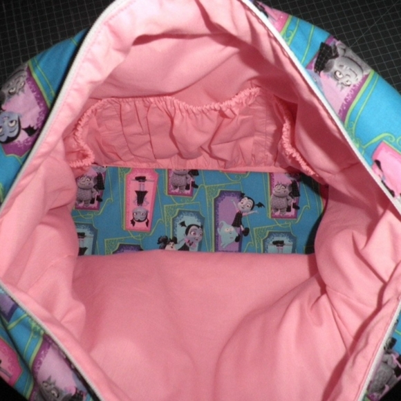 Custom made Diaper bag - Picture 7 of 8